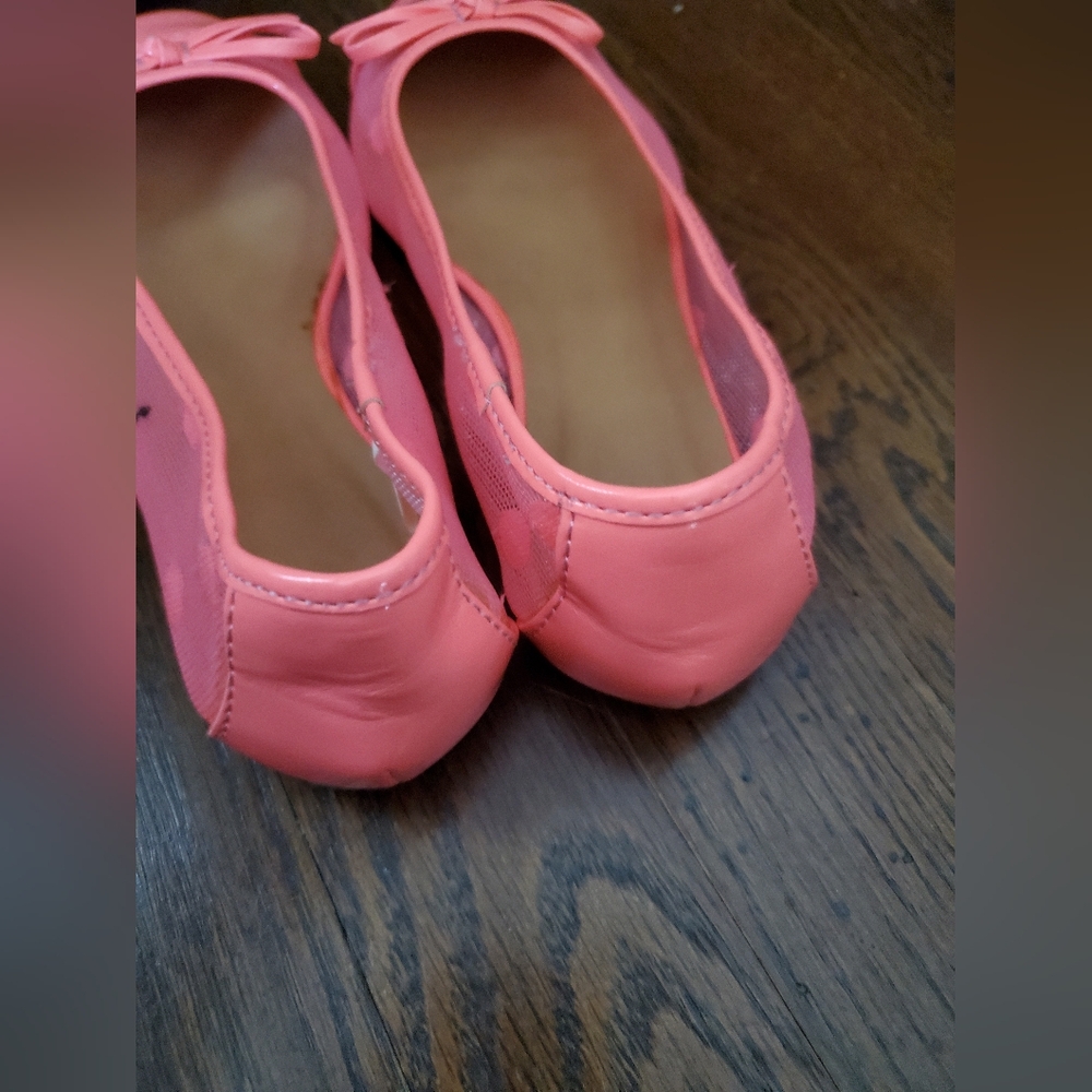GYMBOREE Girls 13 bright salmon dress flats - Picture 7 of 9